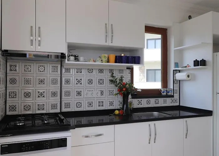 Blackwood Flava Cora